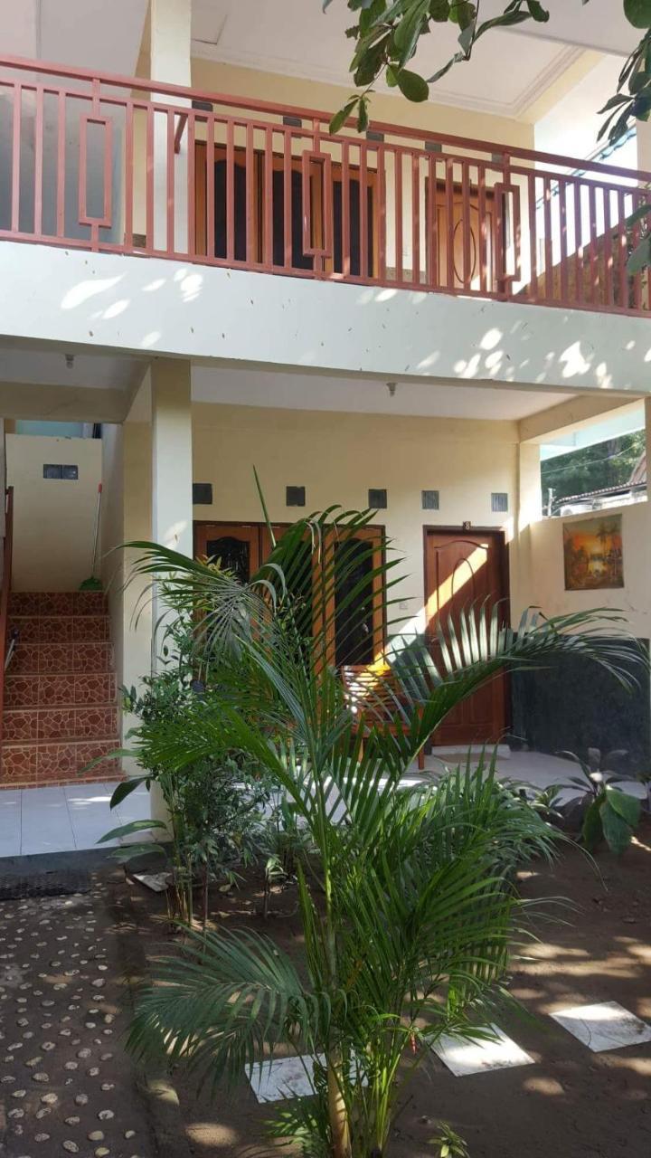 Sagita Bungalow Gili Trawangan Buitenkant foto